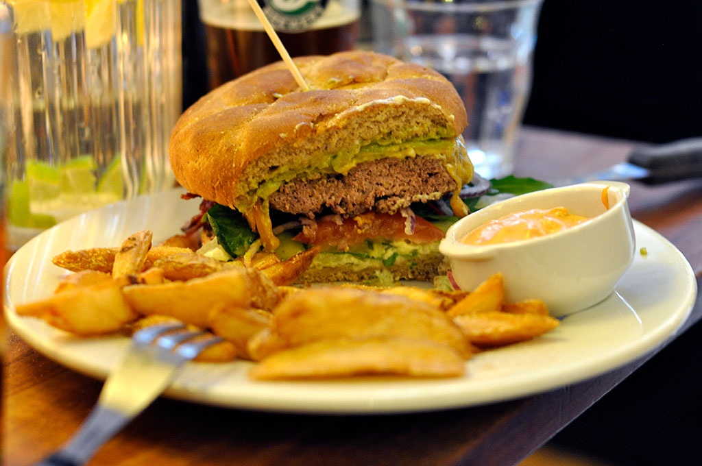 Billige burgers på Bronx Burger Bar - Pigen Pomfritten