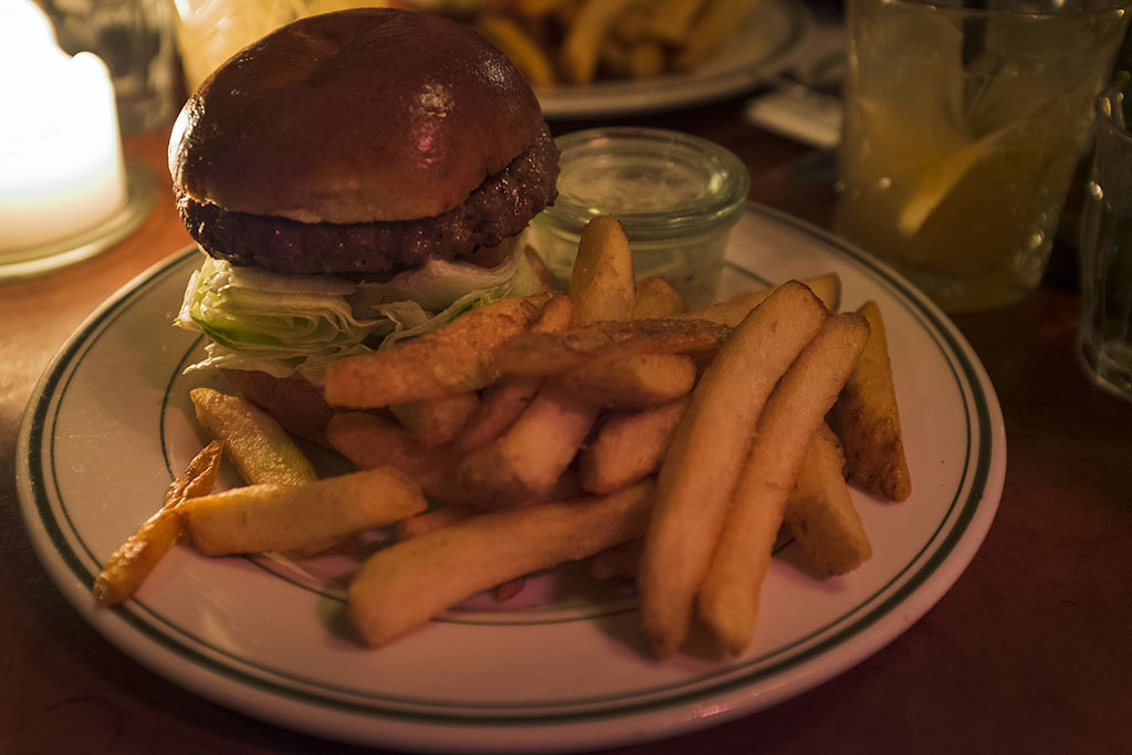 om Café Taxa den caféburger - Pigen & Pomfritten